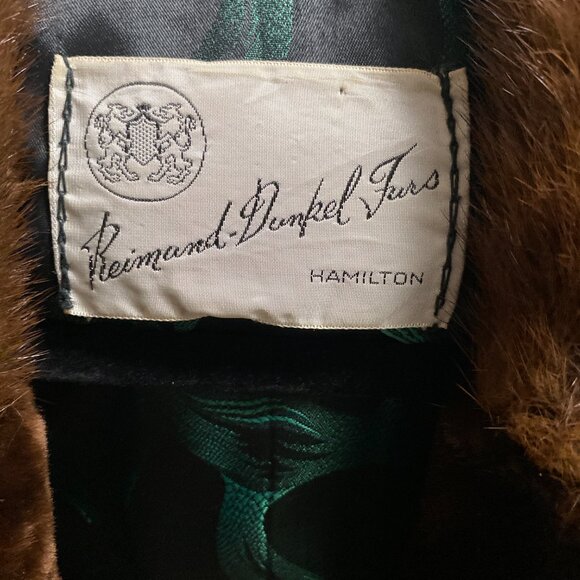 Reimand Dunkel Mouton Fur Cropped Jacket SZ 6-8 - Picture 5 of 12